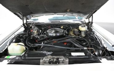Chevrolet-Caprice-1975-23