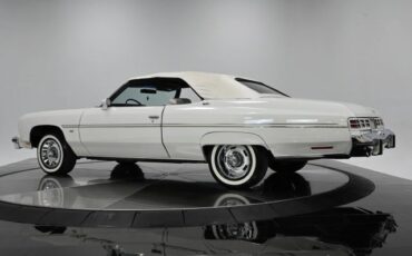 Chevrolet-Caprice-1975-3