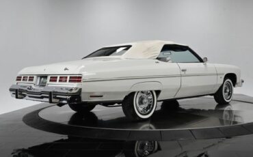 Chevrolet-Caprice-1975-7