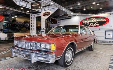 Chevrolet-Caprice-1978-1