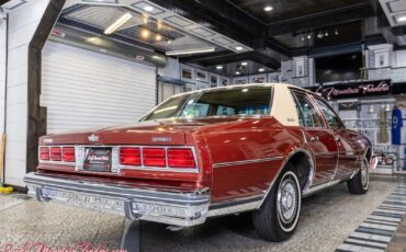 Chevrolet-Caprice-1978-22