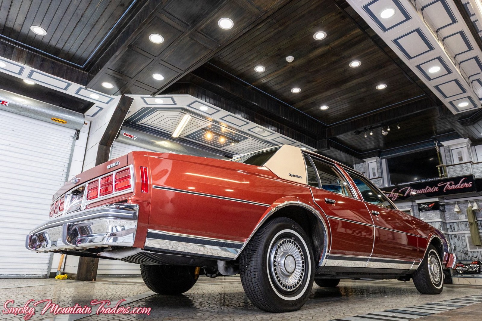 Chevrolet-Caprice-1978-28