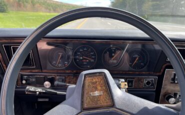Chevrolet-Caprice-1983-Wagon-10