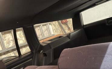 Chevrolet-Caprice-1983-Wagon-13