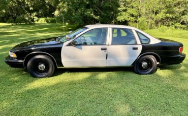 Chevrolet-Caprice-1995-Sedan-1