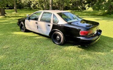 Chevrolet-Caprice-1995-Sedan-4