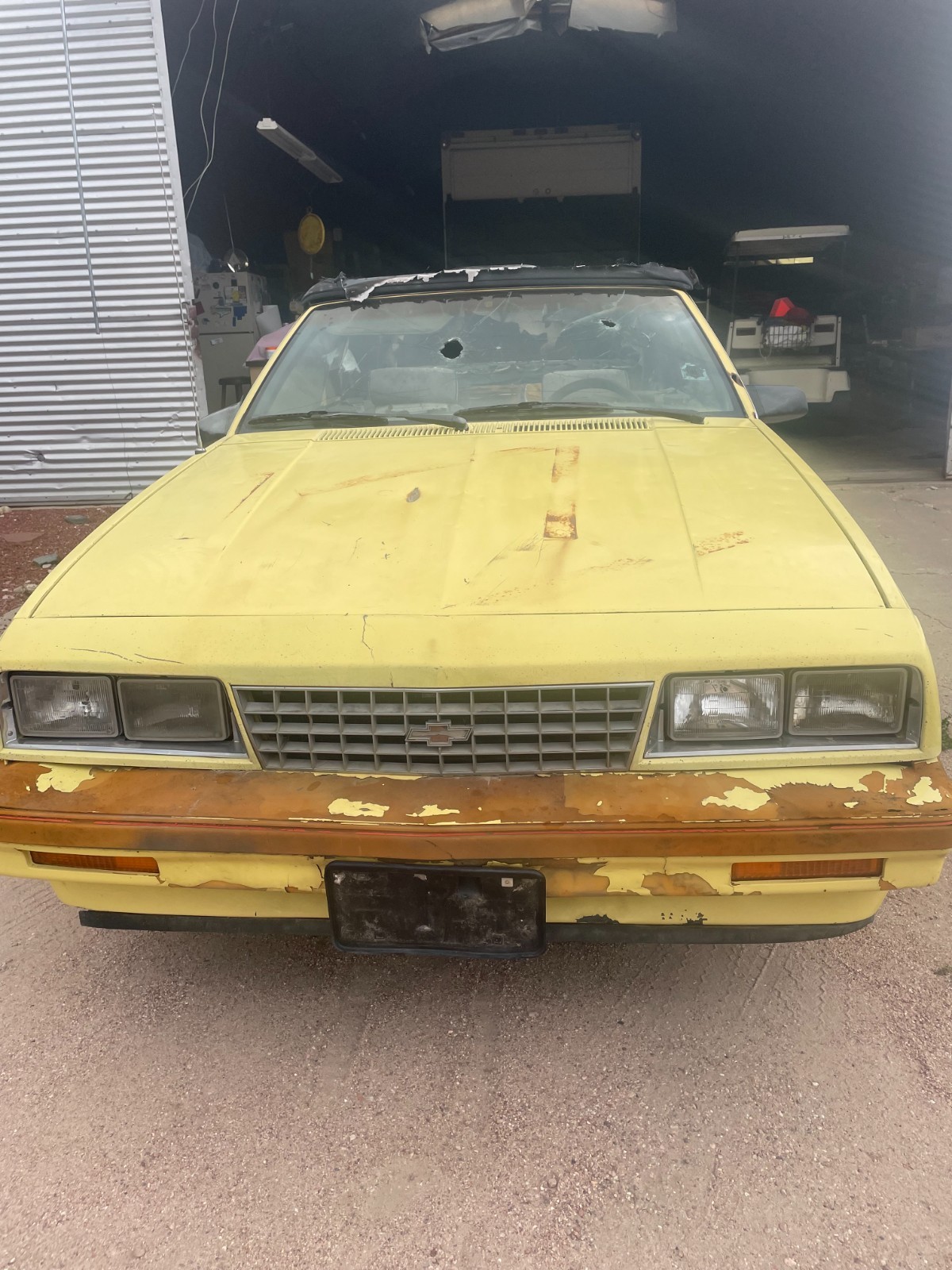 Chevrolet-Cavalier-1985-Convertible-7