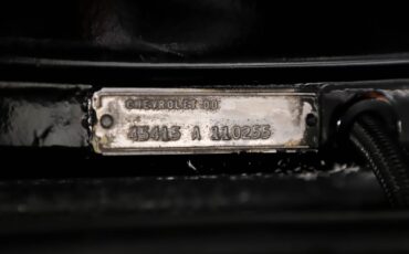 Chevrolet-Chevelle-1964-Ebony-Black-Saddle-16