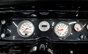 Chevrolet-Chevelle-1964-Tuxedo-Black-Black-14