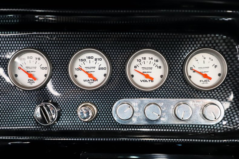 Chevrolet-Chevelle-1964-Tuxedo-Black-Black-21