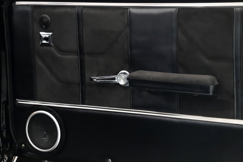 Chevrolet-Chevelle-1964-Tuxedo-Black-Black-35