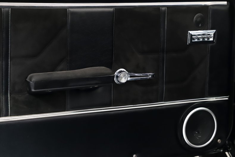 Chevrolet-Chevelle-1964-Tuxedo-Black-Black-6