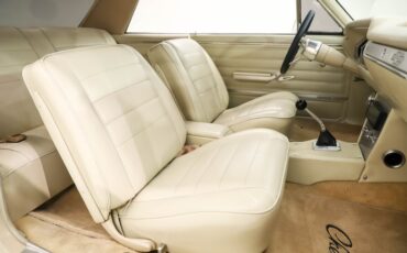 Chevrolet-Chevelle-1965-Beige-Beige-45