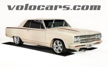 Chevrolet-Chevelle-1965-Beige-Beige-9