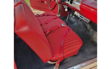 Chevrolet-Chevelle-1965-White-Red-24