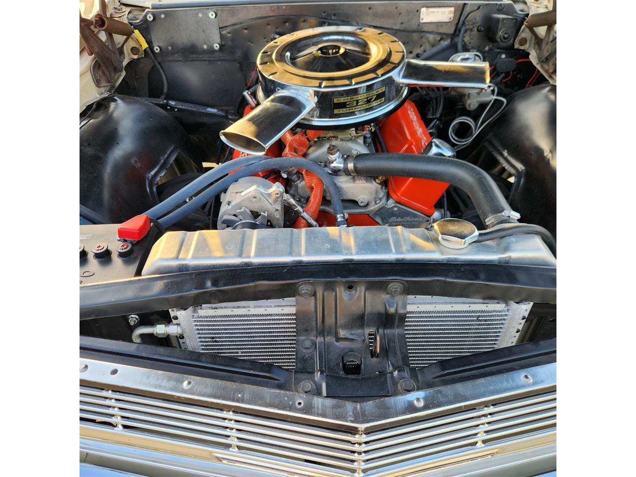 Chevrolet-Chevelle-1965-White-Red-26