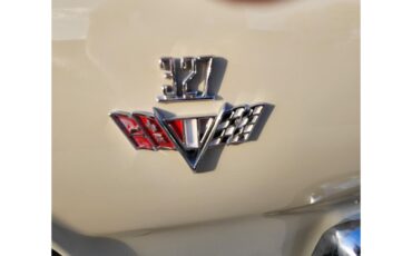 Chevrolet-Chevelle-1965-White-Red-52