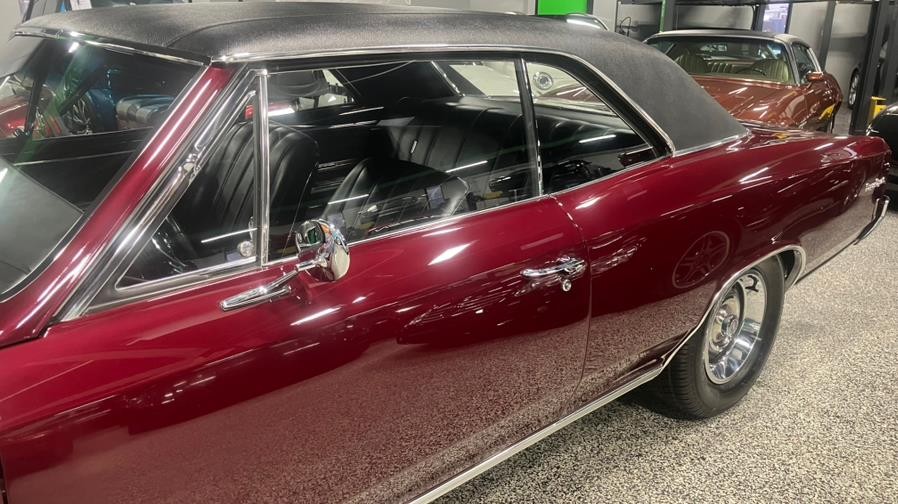 Chevrolet-Chevelle-1966-2-Door-Coupe-17