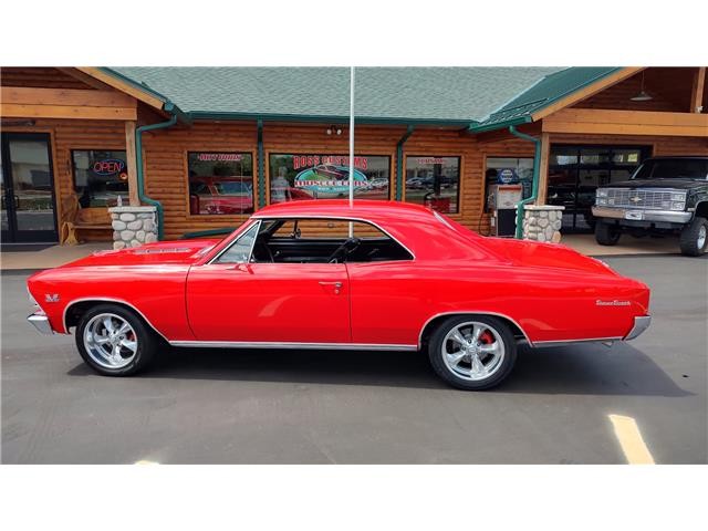 Chevrolet-Chevelle-1966-2-door-coupe-15