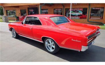 Chevrolet-Chevelle-1966-2-door-coupe-22