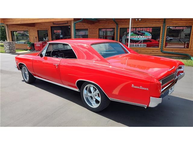 Chevrolet-Chevelle-1966-2-door-coupe-22