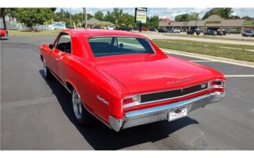 Chevrolet-Chevelle-1966-2-door-coupe-24