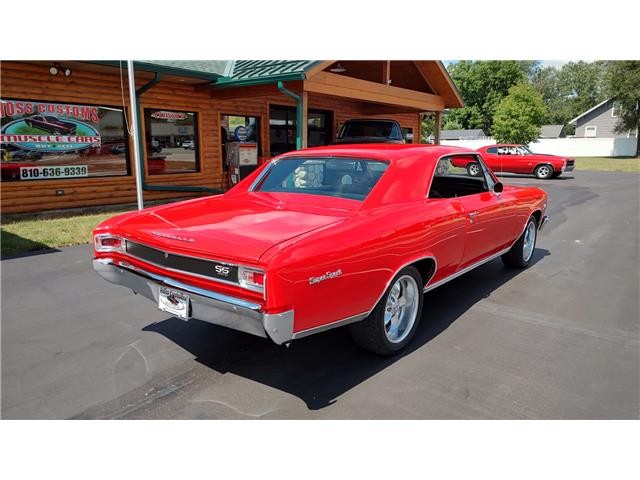 Chevrolet-Chevelle-1966-2-door-coupe-28