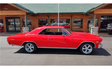 Chevrolet-Chevelle-1966-2-door-coupe-33