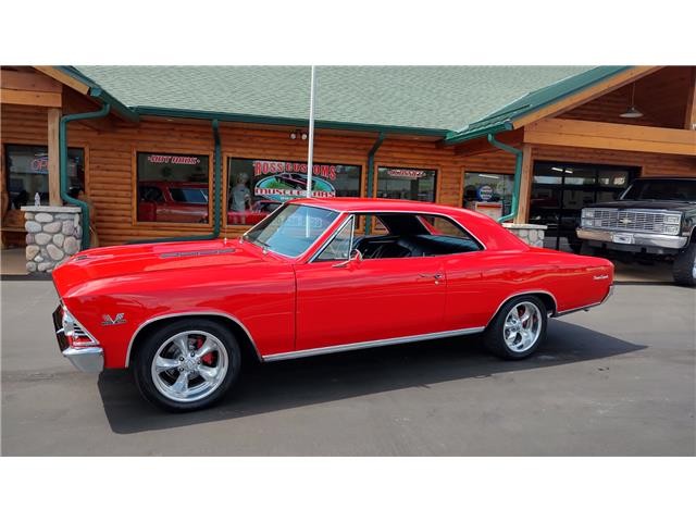 Chevrolet-Chevelle-1966-2-door-coupe-6