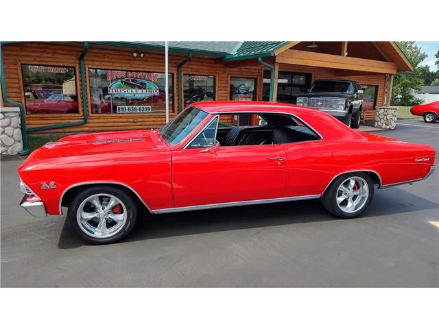 Chevrolet-Chevelle-1966-2-door-coupe-8