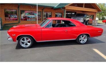 Chevrolet-Chevelle-1966-2-door-coupe-9