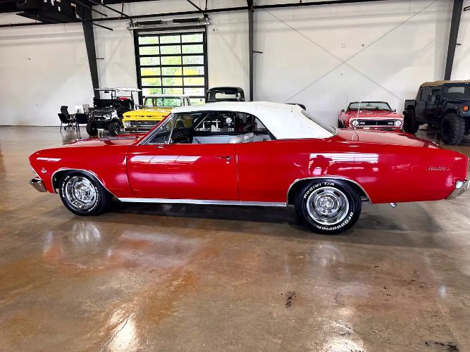 Chevrolet-Chevelle-1966-32