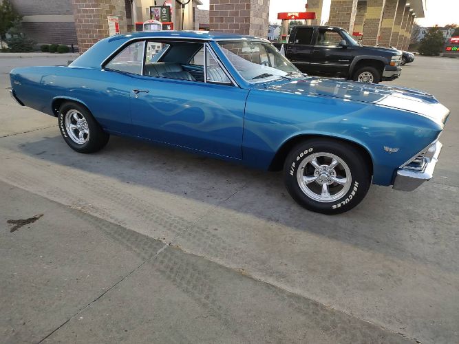 Chevrolet-Chevelle-1966-4