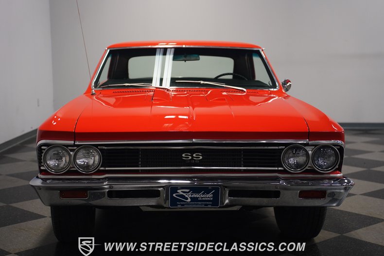 Chevrolet-Chevelle-1966-Hugger-Orange-Black-2
