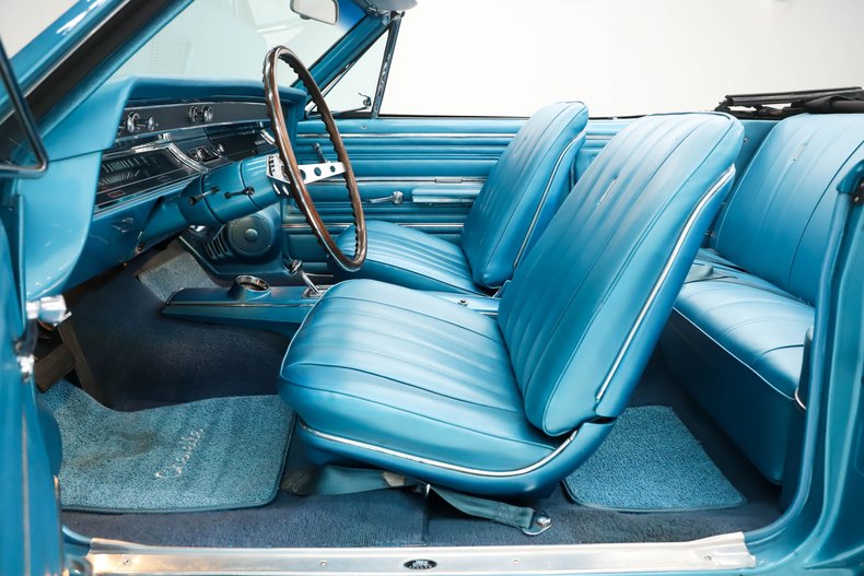 Chevrolet-Chevelle-1966-Marina-Blue-Blue-25