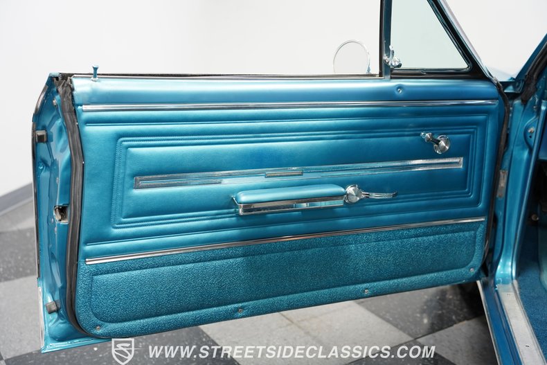 Chevrolet-Chevelle-1966-Marina-Blue-Blue-35