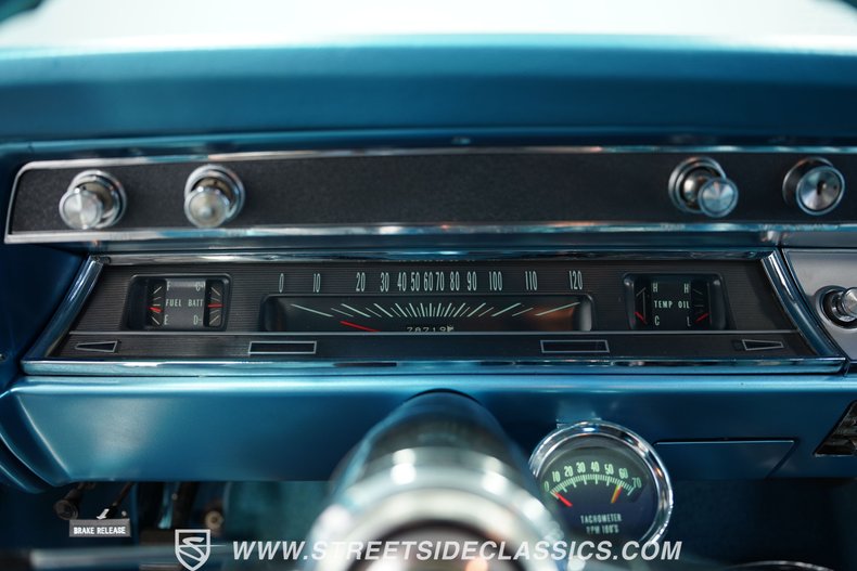 Chevrolet-Chevelle-1966-Marina-Blue-Blue-38
