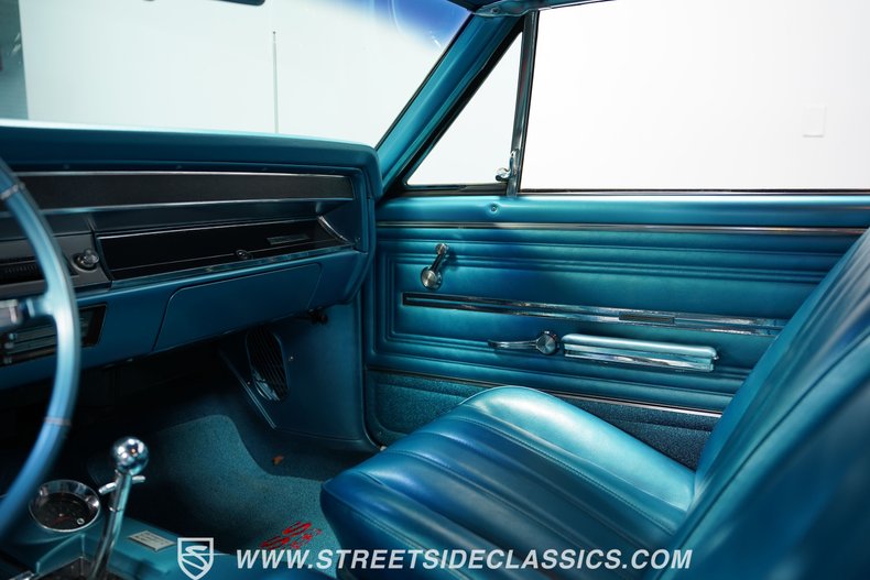 Chevrolet-Chevelle-1966-Marina-Blue-Blue-42