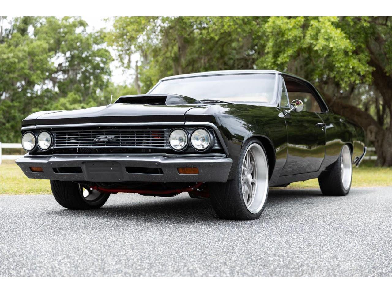 Chevrolet-Chevelle-1966-SATIN-BLACK-TANGERINE-1