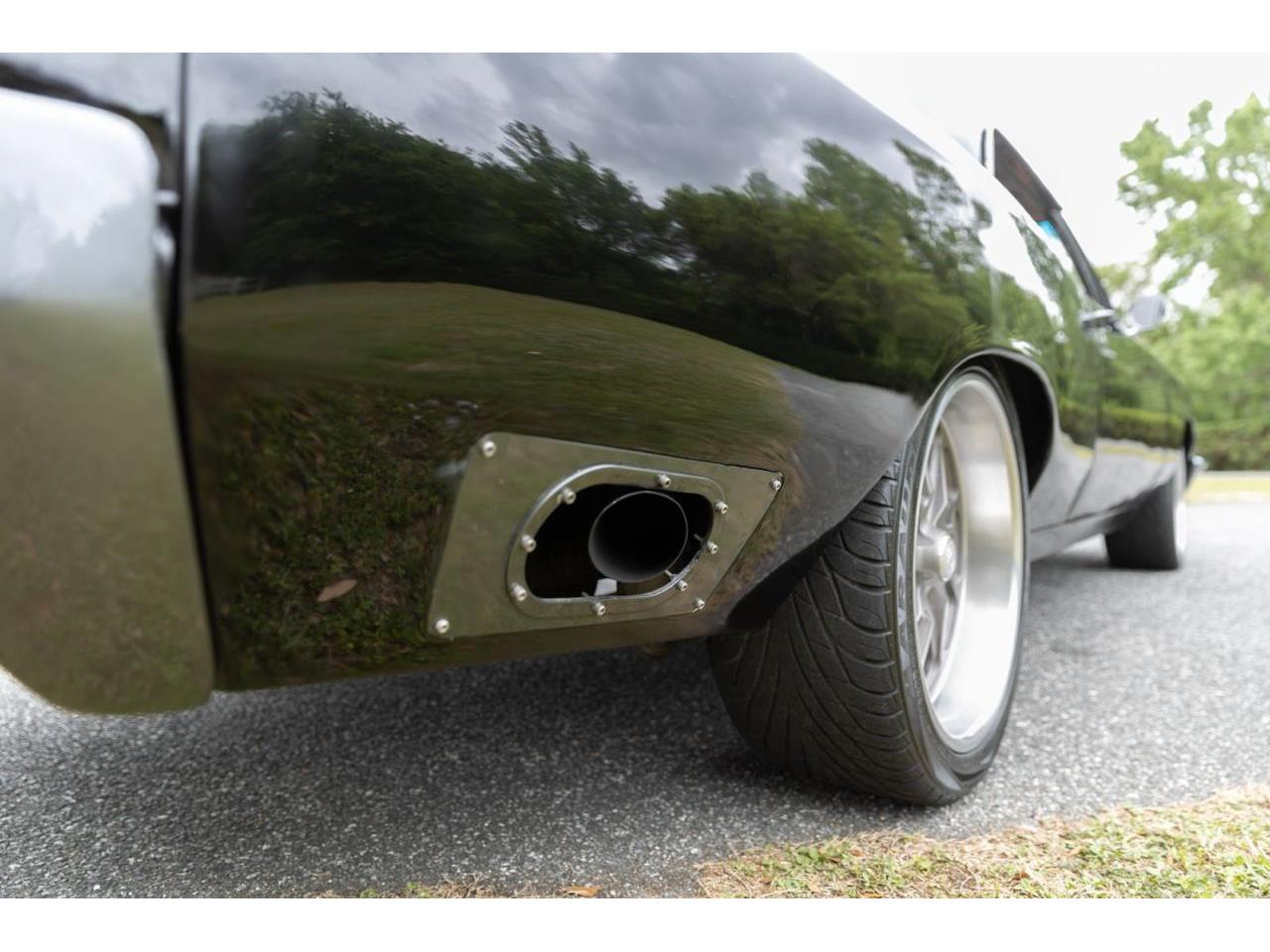 Chevrolet-Chevelle-1966-SATIN-BLACK-TANGERINE-11