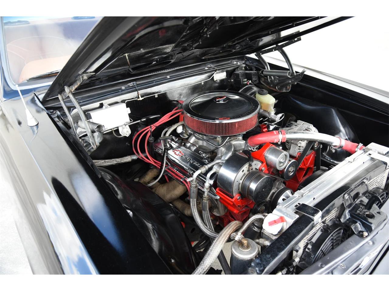Chevrolet-Chevelle-1966-SATIN-BLACK-TANGERINE-23