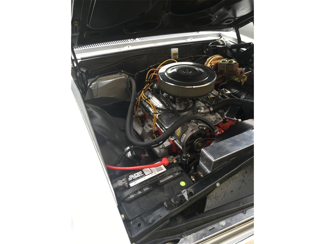 Chevrolet-Chevelle-1966-Silver-BlackWhite-10