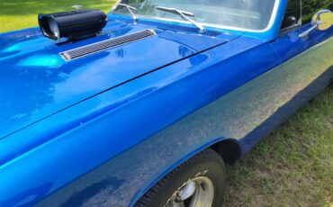 Chevrolet-Chevelle-1967-Bahama-Blue-Metallic-Black-and-Blue-19