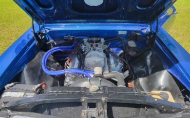 Chevrolet-Chevelle-1967-Bahama-Blue-Metallic-Black-and-Blue-22