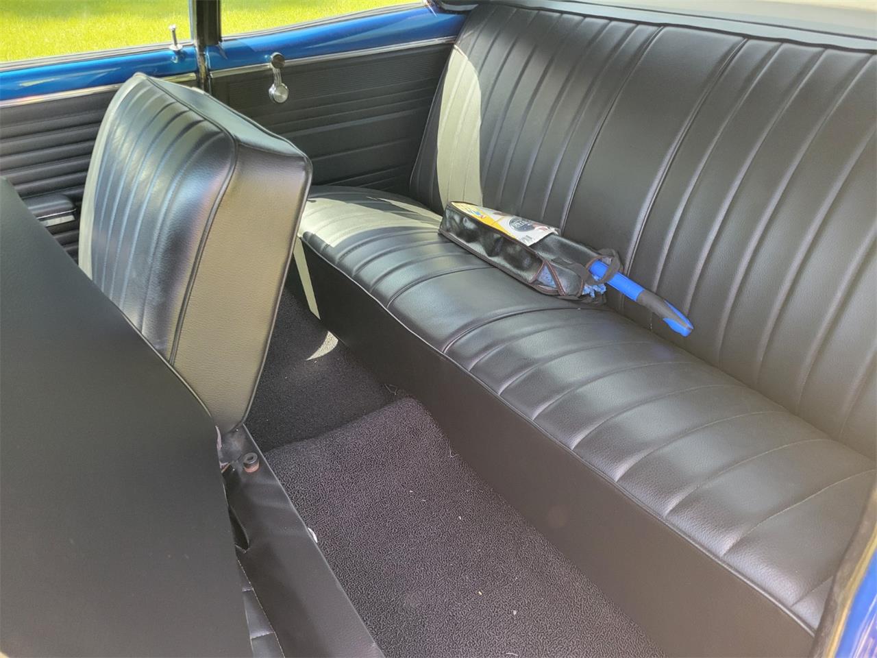 Chevrolet-Chevelle-1967-Bahama-Blue-Metallic-Black-and-Blue-33