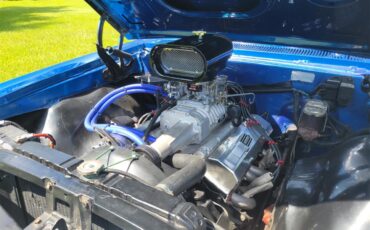 Chevrolet-Chevelle-1967-Bahama-Blue-Metallic-Black-and-Blue-39