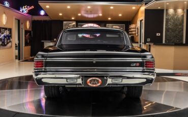 Chevrolet-Chevelle-1967-Black-18