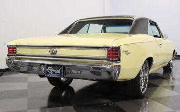 Chevrolet-Chevelle-1967-Butternut-Yellow-Black-12