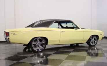 Chevrolet-Chevelle-1967-Butternut-Yellow-Black-18