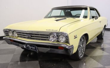 Chevrolet-Chevelle-1967-Butternut-Yellow-Black-24